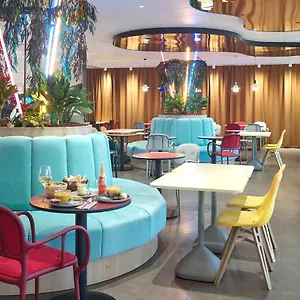 17 Batignolles 3*, Paris Frankreich